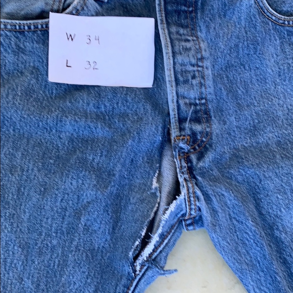 Levi’s - Picture 4 of 6
